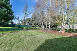 1412 Oakridge Park Rd, Santa Maria, CA 93455 - Photo 21