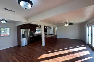 319 S B St, Lompoc, CA 93436 - Photo 9