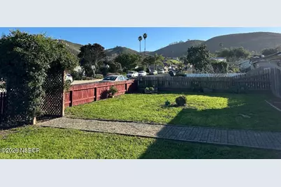 319 S B Street, Lompoc, CA 93436 - Photo 5