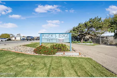 1700 N H Street, Lompoc, CA 93436 - Photo 3