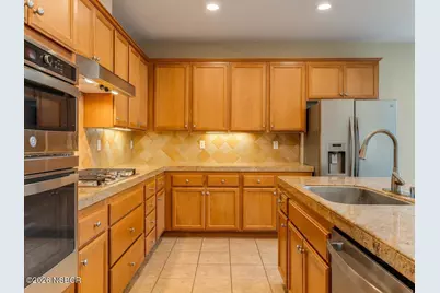 5250 Pine Creek Court, Santa Maria, CA 93455 - Photo 17