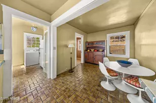 1060 Tremonto Rd, Santa Barbara, CA 93103 - Photo 15