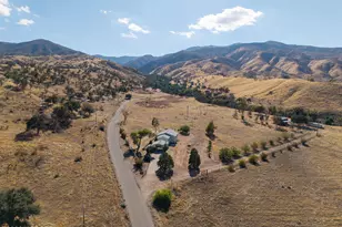 2170/7451 Aliso Canyon &amp Foothill Rd, New Cuyama, CA 93254 - Photo 11