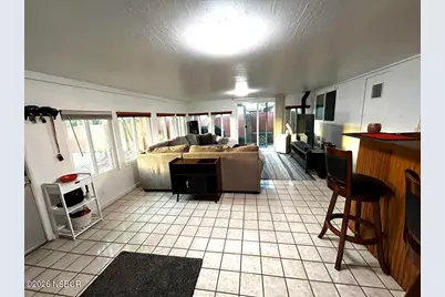 217 N M Street, Lompoc, CA 93436 - Photo 19
