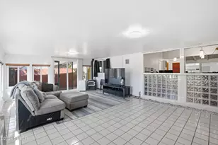 217 N M St, Lompoc, CA 93436 - Photo 9