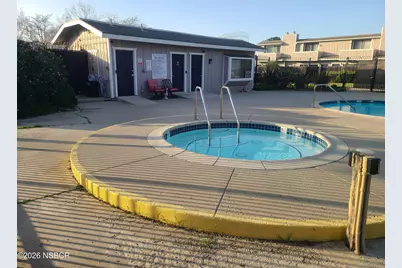 1011 W Walnut Avenue, Lompoc, CA 93436 - Photo 27