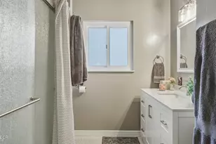 1129 Highland Rd, Santa Ynez, CA 93460 - Photo 31