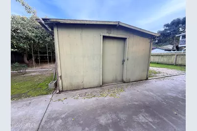 1129 San Andres Street, Santa Barbara, CA 93101 - Photo 39