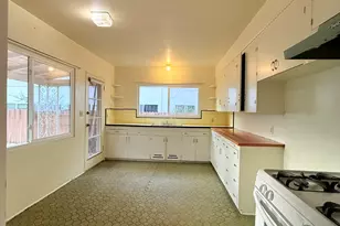 1129 San Andres St, Santa Barbara, CA 93101 - Photo 13