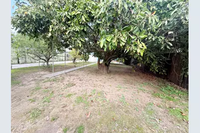 1129 San Andres Street, Santa Barbara, CA 93101 - Photo 21