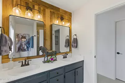 2123 Village Lane, Solvang, CA 93463 - Photo 33