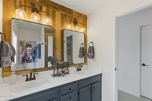 2123 Village Ln, Solvang, CA 93463 - Photo 33