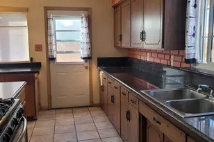 608 E Grant St, Santa Maria, CA 93454 - Photo 5