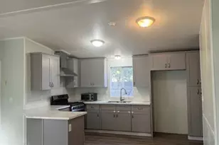 1900 S Lincoln St, Santa Maria, CA 93458 - Photo 9