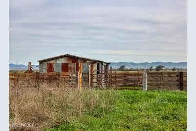 31 Cabrillo Highway, Santa Maria, CA 93454 - Photo 5