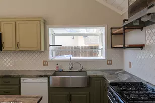 232 Vega Ave, Lompoc, CA 93436 - Photo 11