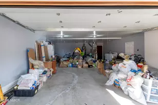 205 S E St, Lompoc, CA 93436 - Photo 43