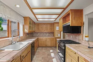 914 S McClelland St, Santa Maria, CA 93454 - Photo 19