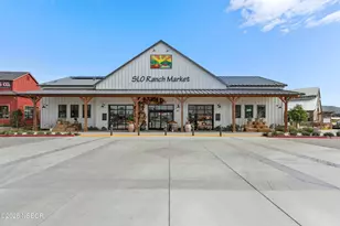 925 Madonna Rd, San Luis Obispo, CA 93405 - Photo 27