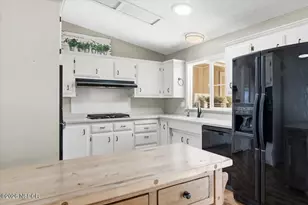 3301 Turtle Creek Dr, Santa Maria, CA 93455 - Photo 15