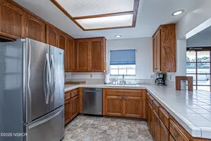 822 Greenacre Dr, Santa Maria, CA 93455 - Photo 33