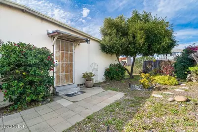 2011 Paso Robles Street, Oceano, CA 93445 - Photo 11