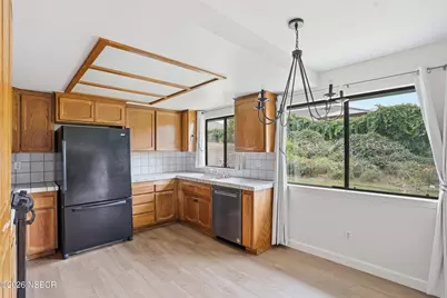 928 Sunrise Drive, Santa Maria, CA 93455 - Photo 11