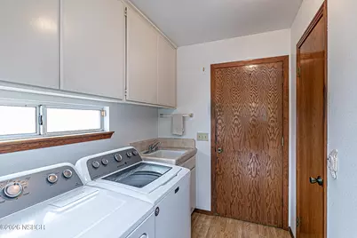 864 Sunshine Court, Santa Maria, CA 93455 - Photo 11