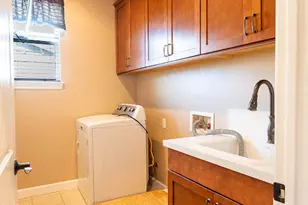 549 Palomar Cir, Lompoc, CA 93436 - Photo 49