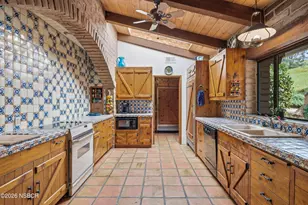 2160 Rambling Oaks Rd, Santa Ynez, CA 93460 - Photo 19