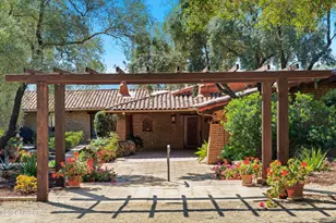 2160 Rambling Oaks Rd, Santa Ynez, CA 93460 - Photo 9