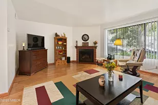 230 N R St, Lompoc, CA 93436 - Photo 5