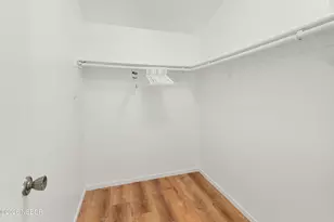 230 N R St, Lompoc, CA 93436 - Photo 17