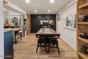 809 E Barton Ave, Lompoc, CA 93436 - Photo 7