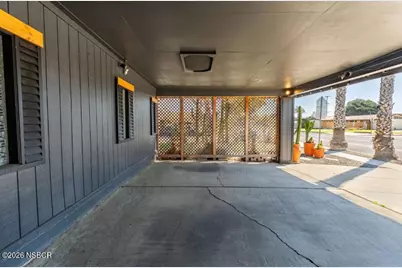 809 E Barton Avenue, Lompoc, CA 93436 - Photo 3