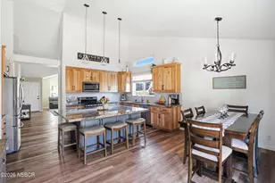 1541 Ashbrook Ln, Santa Maria, CA 93455 - Photo 11