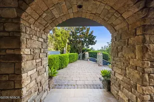 330 E Mountain, Santa Barbara, CA 93108 - Photo 27