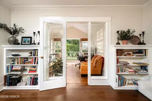 22 E Islay St, Santa Barbara, CA 93101 - Photo 5
