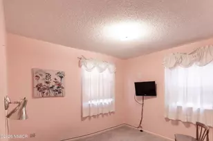 1513 W Lemon Ave, Lompoc, CA 93436 - Photo 23