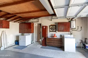 1513 W Lemon Ave, Lompoc, CA 93436 - Photo 39