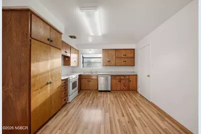 1504 W Airport Avenue, Lompoc, CA 93436 - Photo 9
