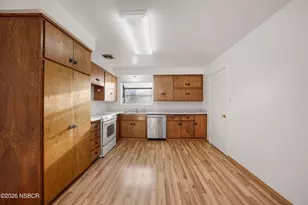 1504 W Airport Ave, Lompoc, CA 93436 - Photo 9