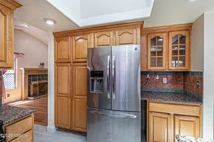 616 N 9th St, Lompoc, CA 93436 - Photo 15