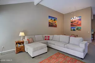 1470 Oakridge Park Rd, Santa Maria, CA 93455 - Photo 13
