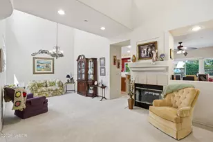 2344 Timsbury Way, Santa Maria, CA 93455 - Photo 9