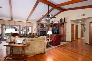 1320 Foxenwood Dr, Santa Maria, CA 93455 - Photo 23