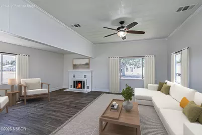 203 E Walnut Avenue, Lompoc, CA 93436 - Photo 3