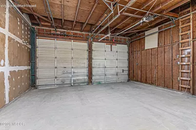 203 E Walnut Avenue, Lompoc, CA 93436 - Photo 13