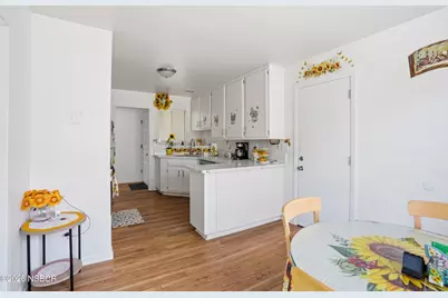 425 S O Place, Lompoc, CA 93436 - Photo 9