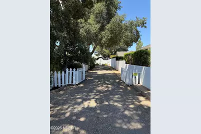 561 Alisal Road, Solvang, CA 93463 - Photo 19